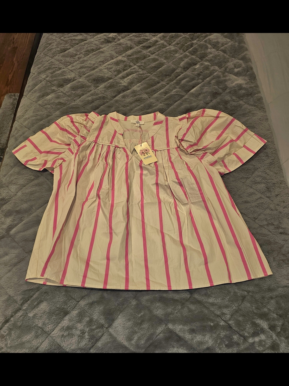 NWT entro Cream and Pink Vertical Stripe Peasant Blouse